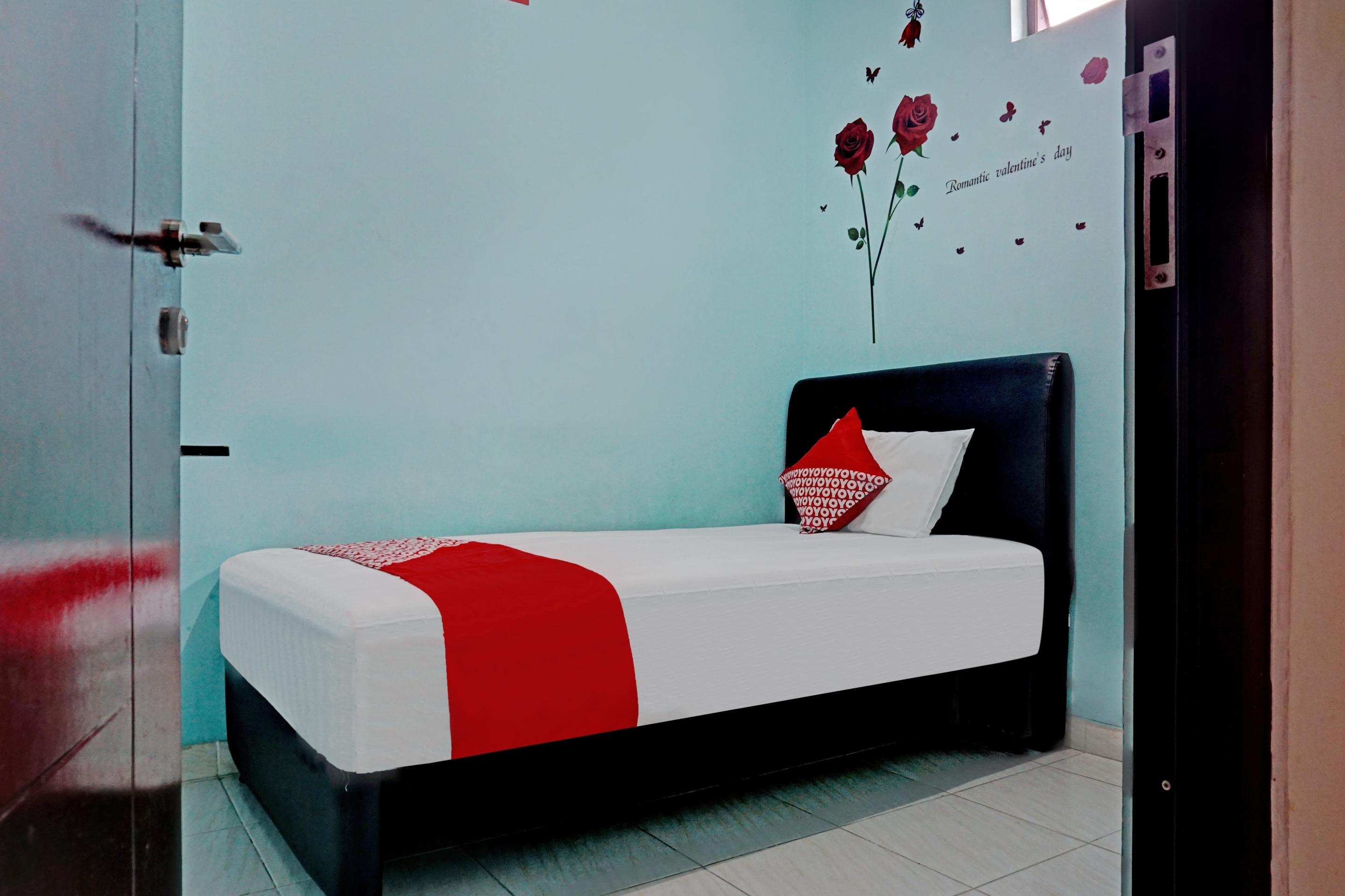 Oyo 90489 Kejora Homestay Jakarta Exterior foto