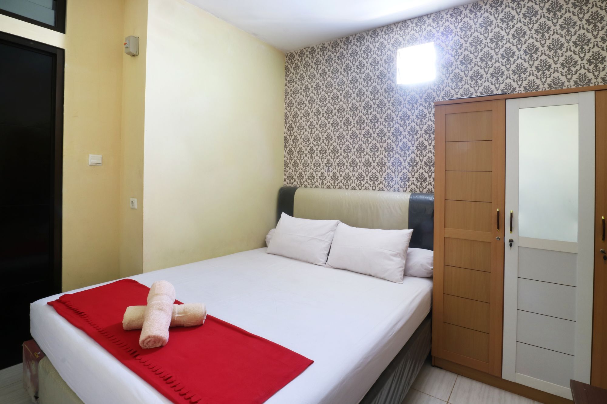 Oyo 90489 Kejora Homestay Jakarta Exterior foto
